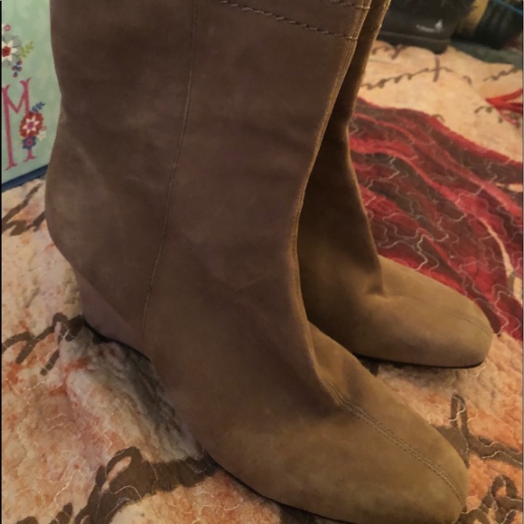 Casual suede short boots - Picture 3 of 4